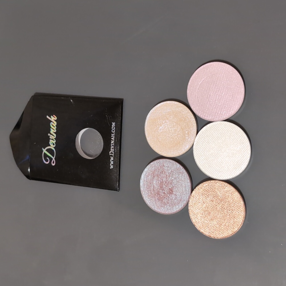 Devinah highlighter lot